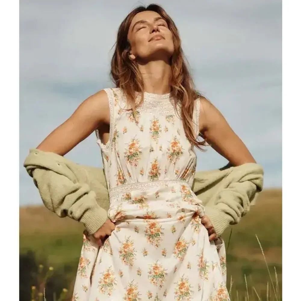 Doen Liliane midi dress in Petit Bouquet De Chamonix Floral L